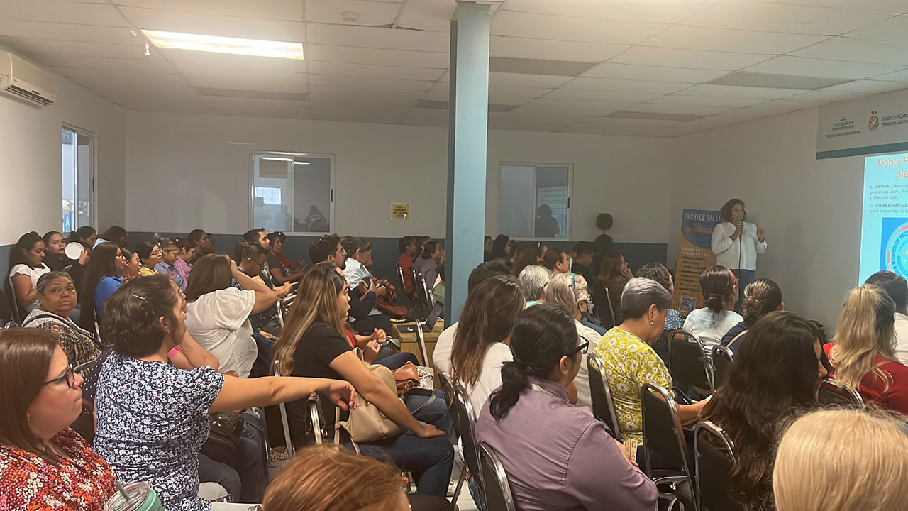 Proyecto AMECA+CONAHCYT. Jornada de talleres en Banco de Alimentos BAMEX. San Pedro, Nuevo León  - AMECA, AC